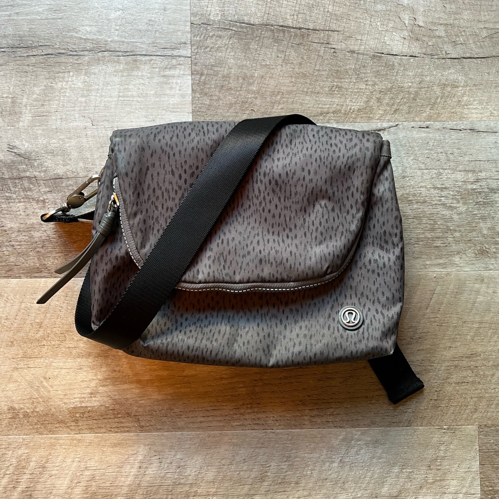 Lululemon Party Om Crossybody or Belt Bag